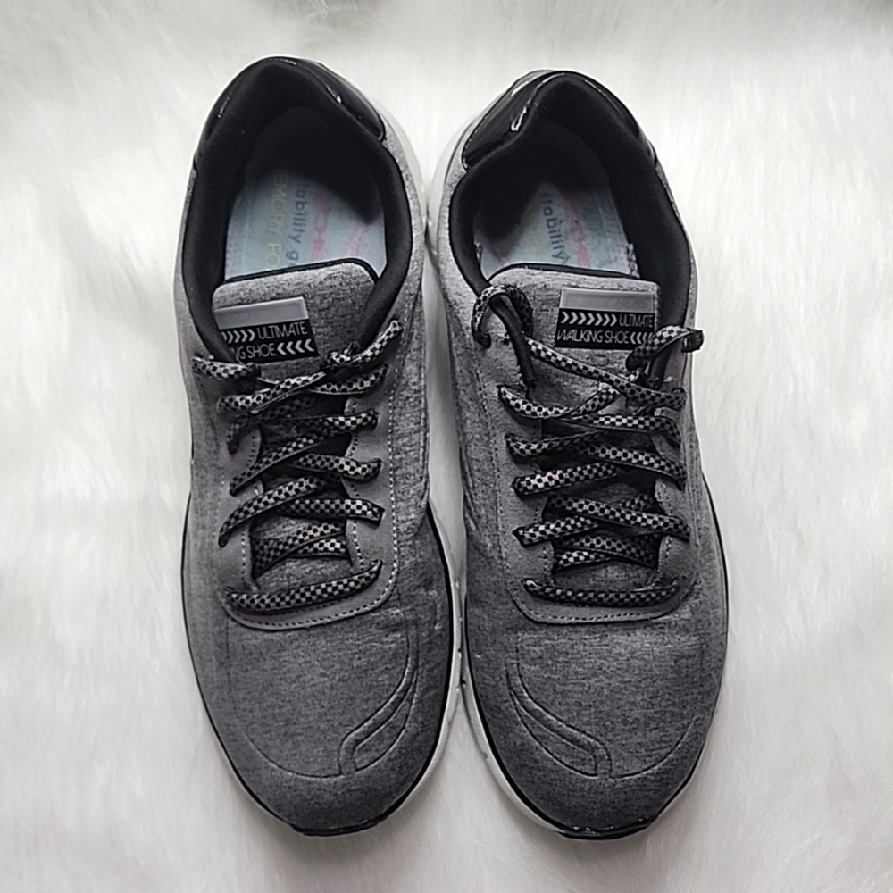 Women's skechers